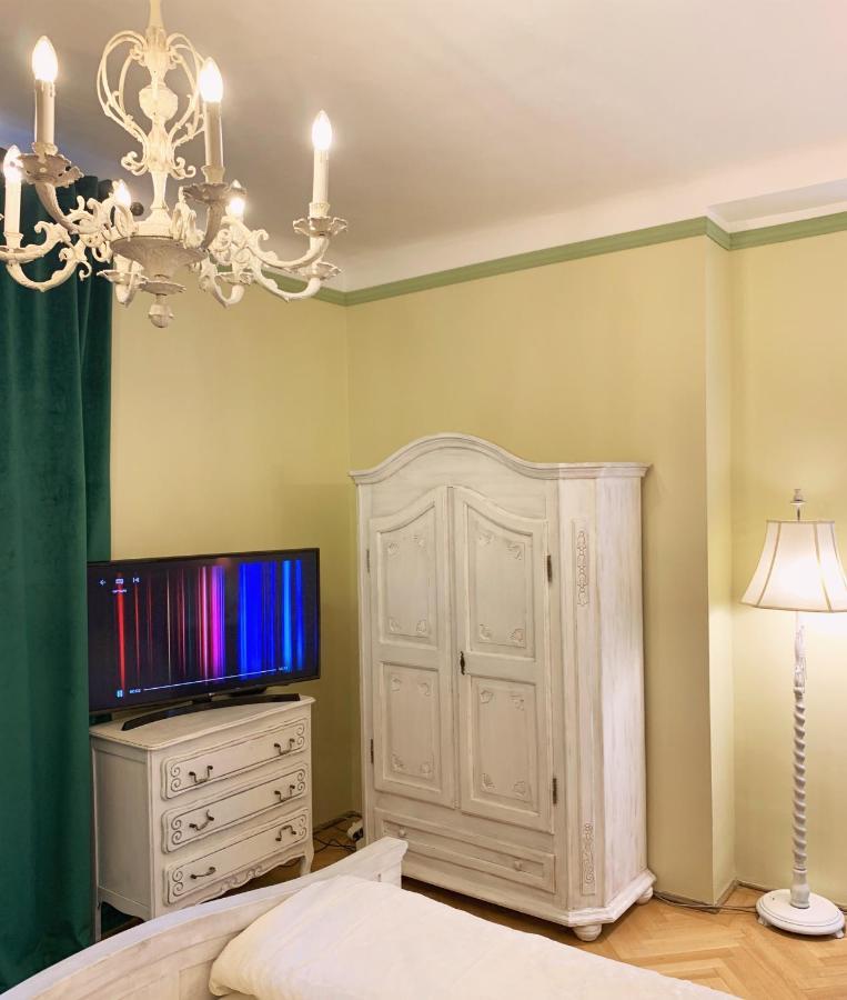 Royal 1901 Aparthotel *